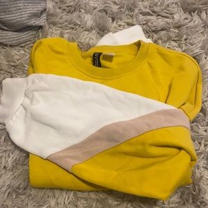 Yellow/pink/white sweatshirt